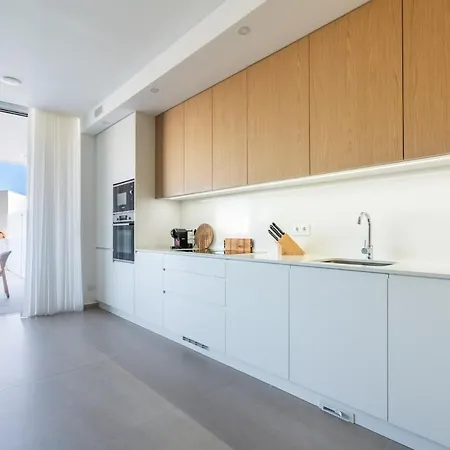 Bikini Bottom - Modern Poolside Escape Apartmán Lagos